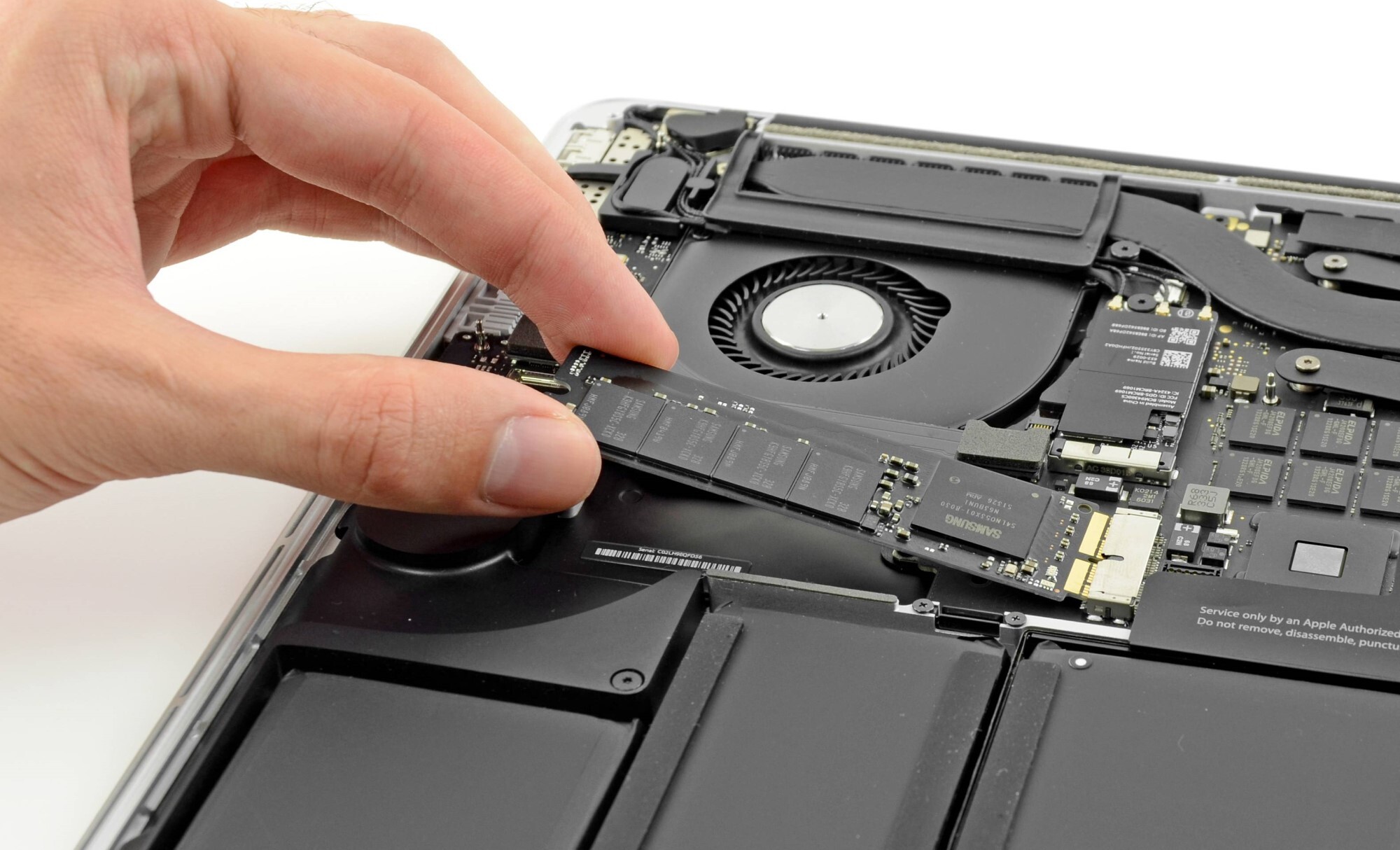 M.2 PCIe NVMe SSD: 256 GB