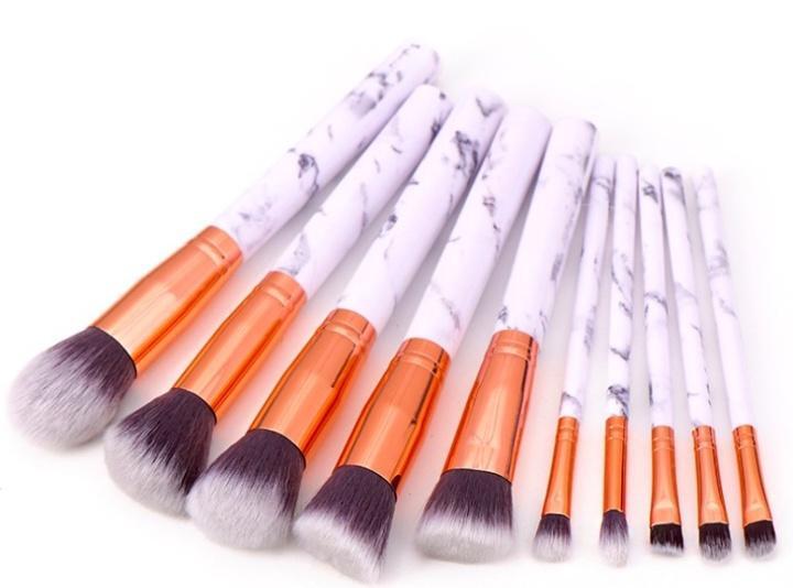 ammattilaisen-hell-varaiset-meikkisiveltimet-10-pack-marble-valkoinen