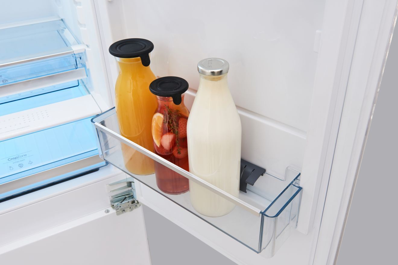 Deep door bottle shelf (BI 2017)